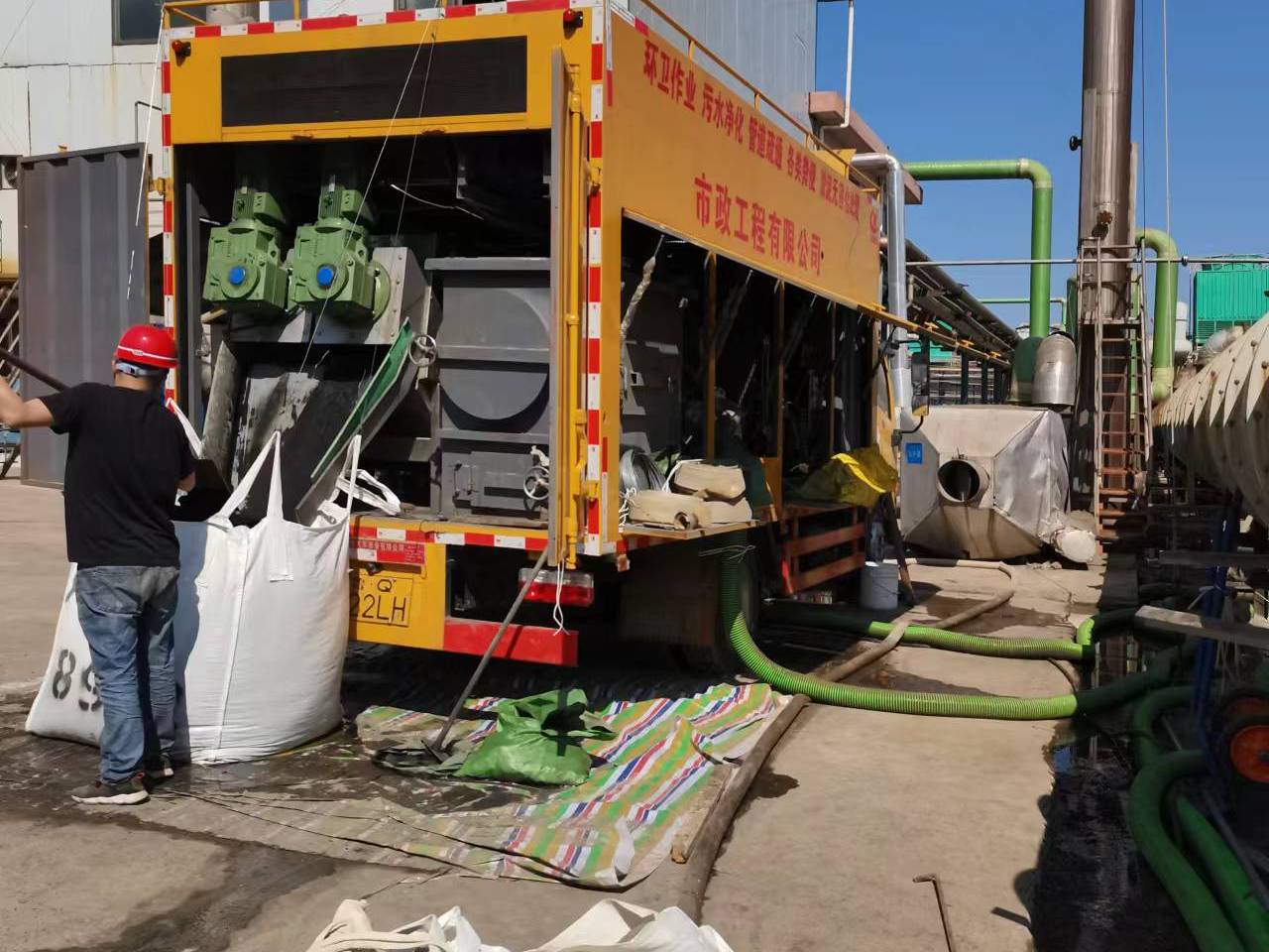 伊春淤泥压干处理